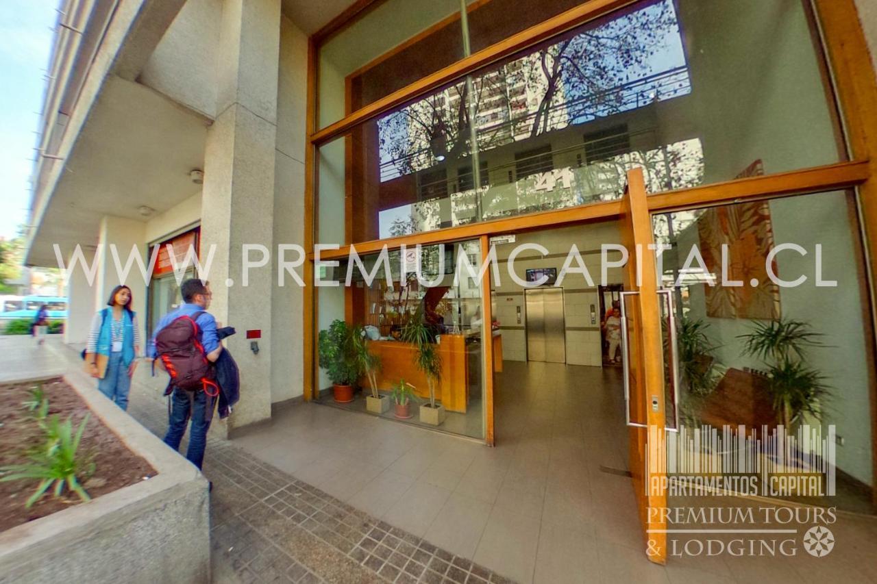 Apartamentos Capital 圣地亚哥 外观 照片